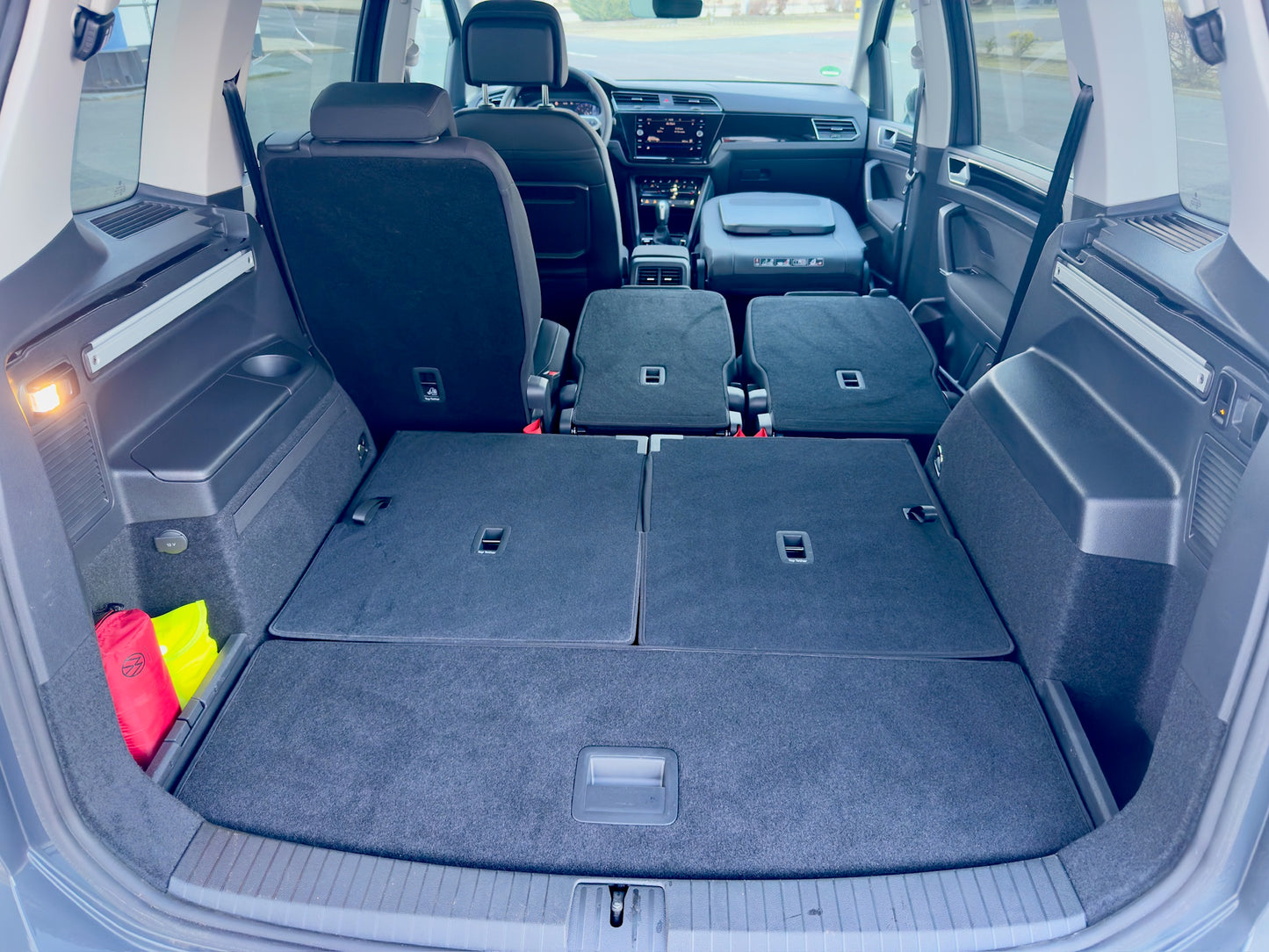 VW Touran Highline 7-Sitzer (5+2)