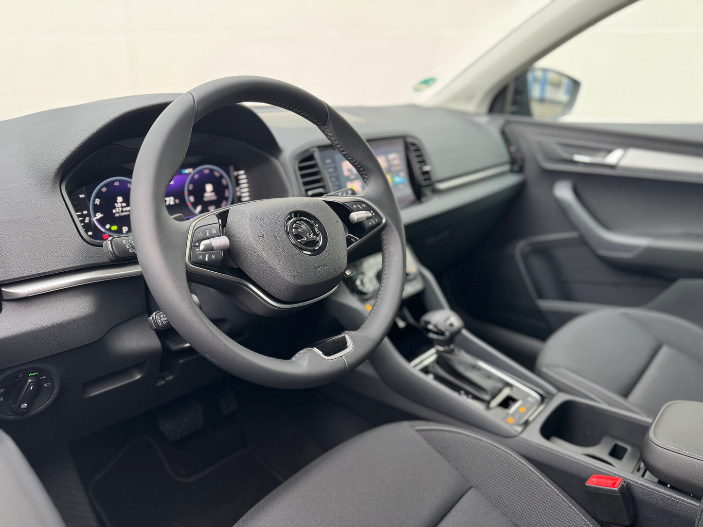 Kombi / SUV - Mittel (Skoda Karoq / Ford Focus ST / VW Touran)